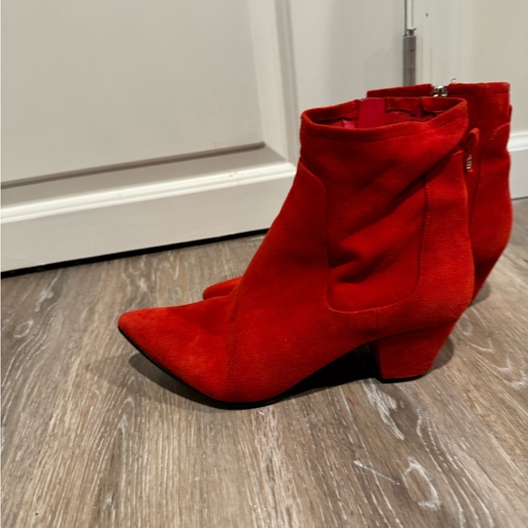 Sam Edelman Red Ankle Boots with Chunky Heel and Side Zip - Picture 2 of 5
